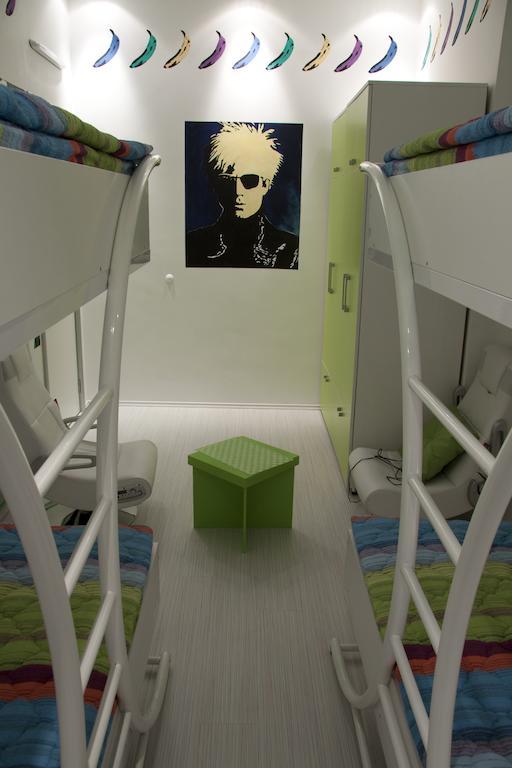 Pop Art Hostel Belgrad Cameră foto